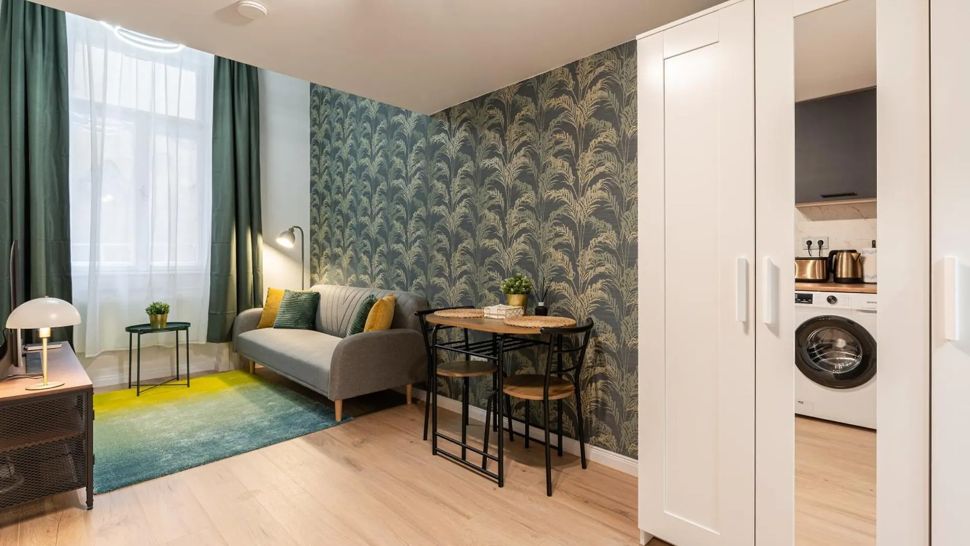 Apple Tree Apartment Budapest